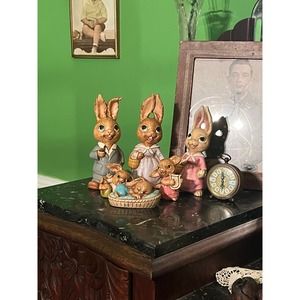 Vintage Easter Rabbit/Bunny Family Chalkware Bunny Family Made in Japan 6 Piece